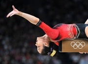 开云平台-竞技体操选手演绎高难度技巧惊艳的简单介绍