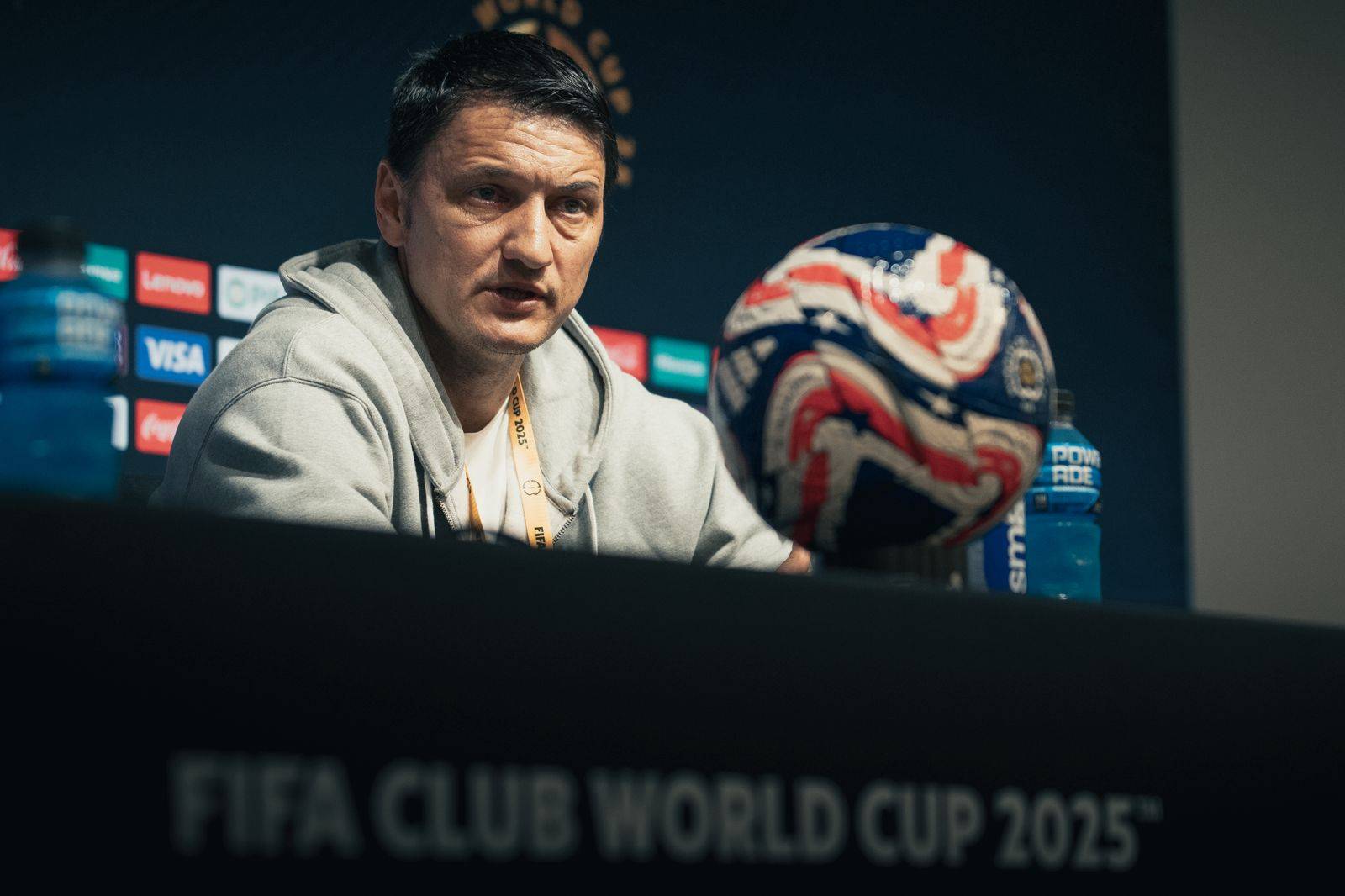 阿尔艾因大胜首尔FC，晋级亚冠强的简单介绍