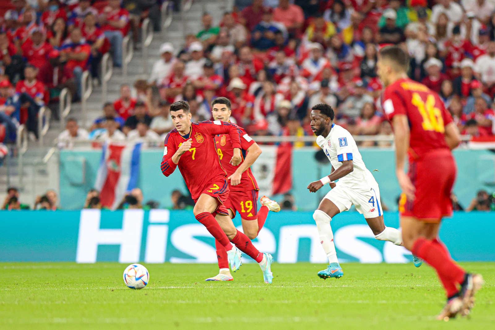 西班牙迎接德国挑战，强强对话备受瞩目的简单介绍