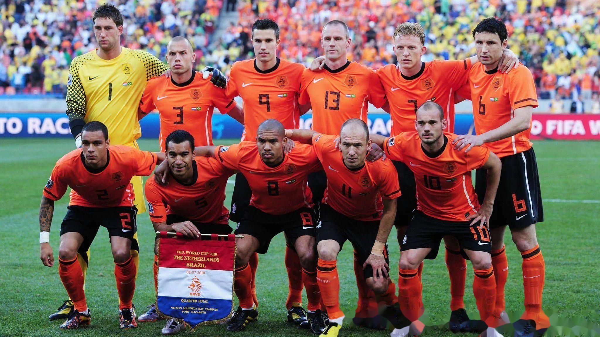 关于拜仁慕尼黑继续胜利，积分榜领跑的信息