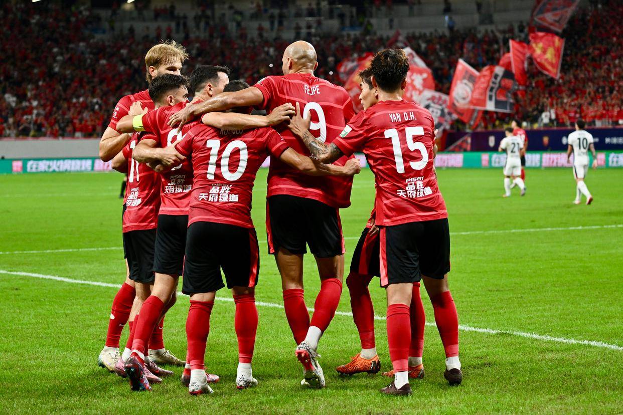 上港主场逼平一方，积分榜稍有变化的简单介绍