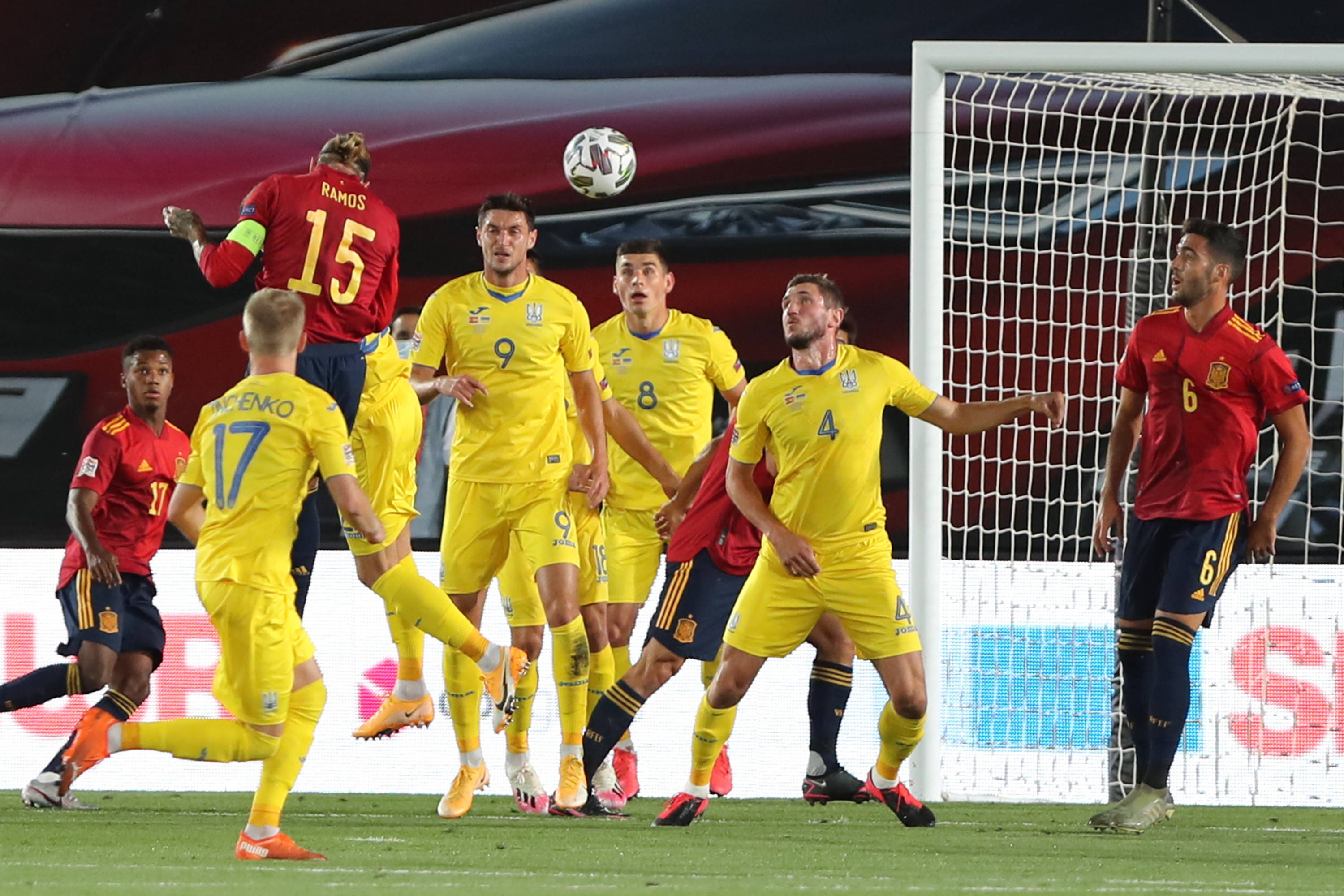 包含格鲁吉亚球员备战欧洲足球联盟杯的词条