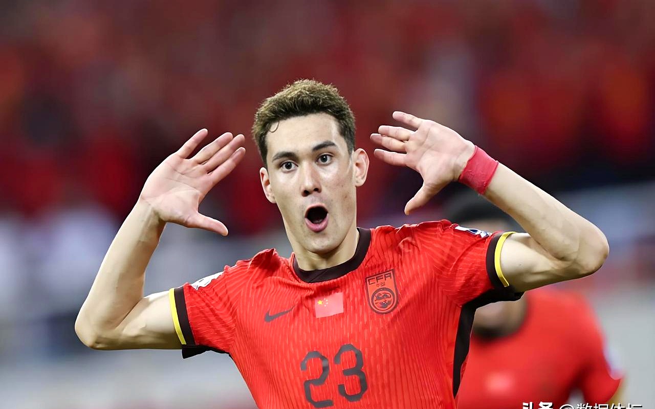 赫塔菲前锋表现冷静，锋线进球无数的简单介绍