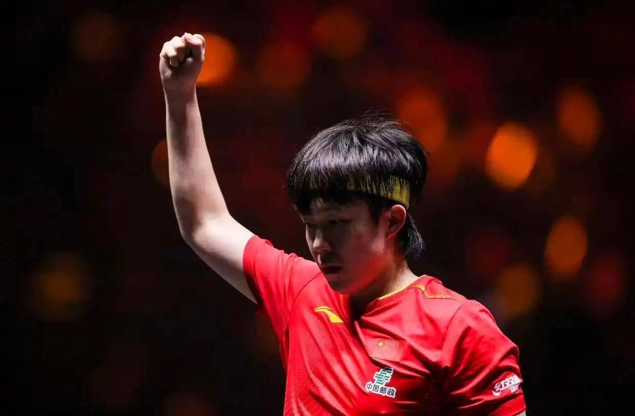 中国队横扫英格兰队,许昕惊艳四座 中国队横扫英格兰队,许昕惊艳四座