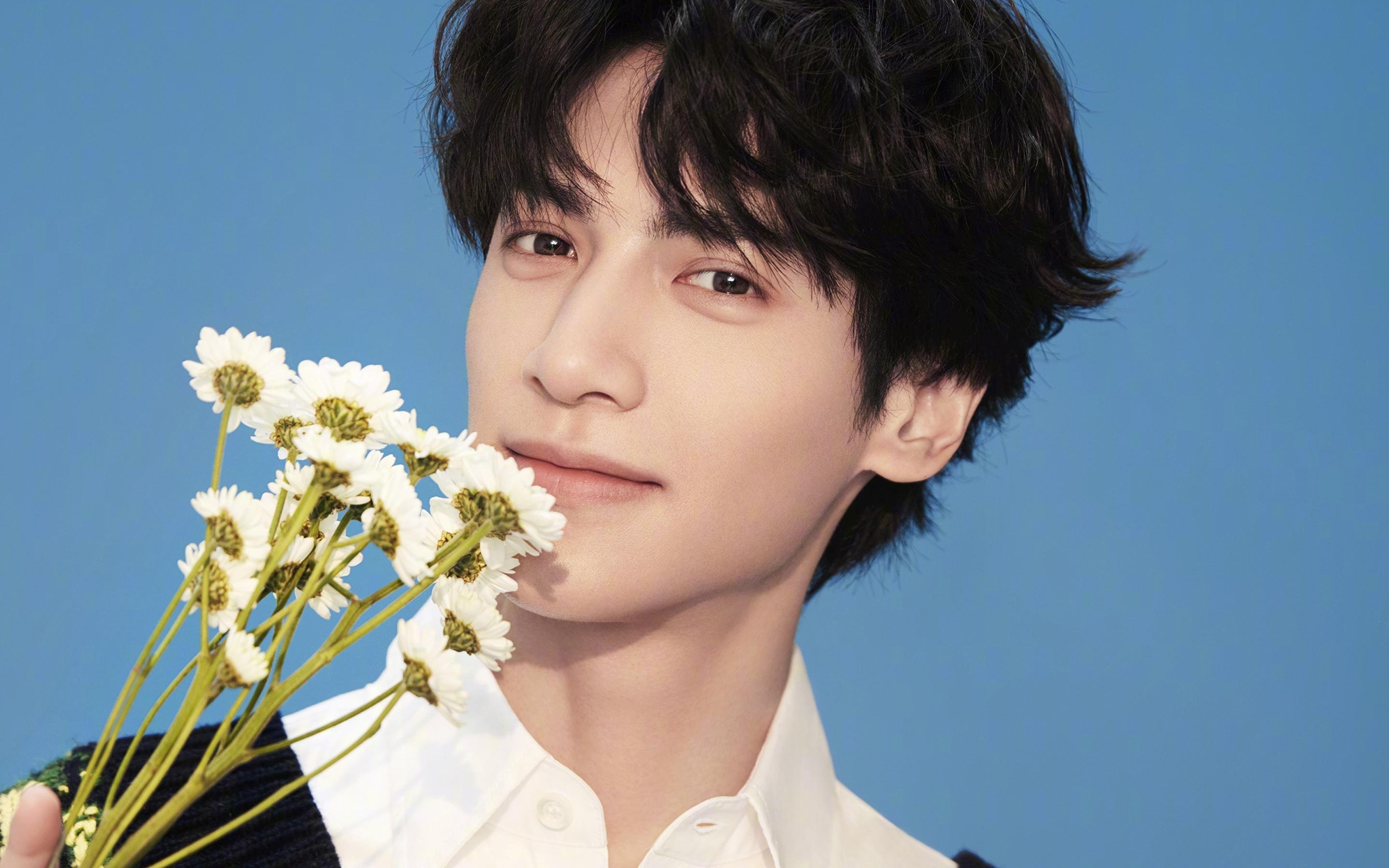 足球双城记,北伦敦的天空与莱茵河的回响