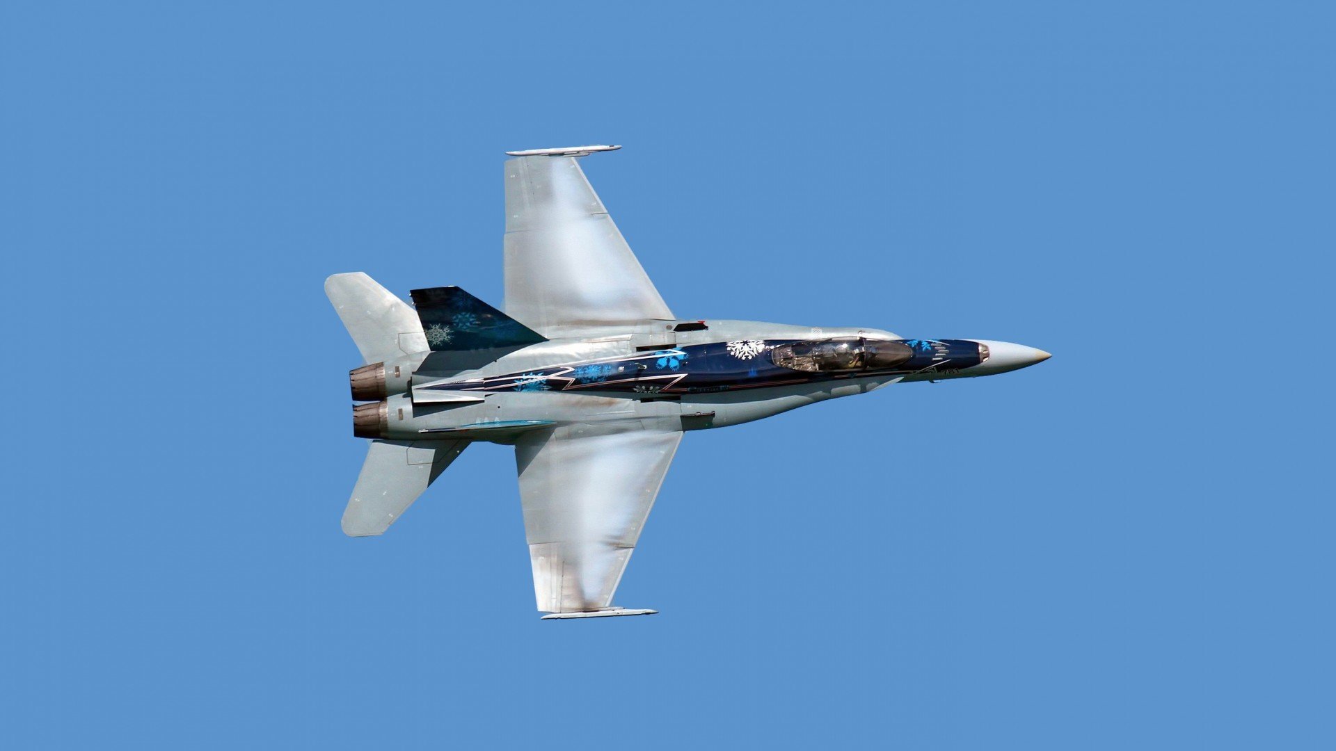 双战场，詹姆斯老而弥坚的稳定艺术与灰熊新军铁蹄的压制哲学